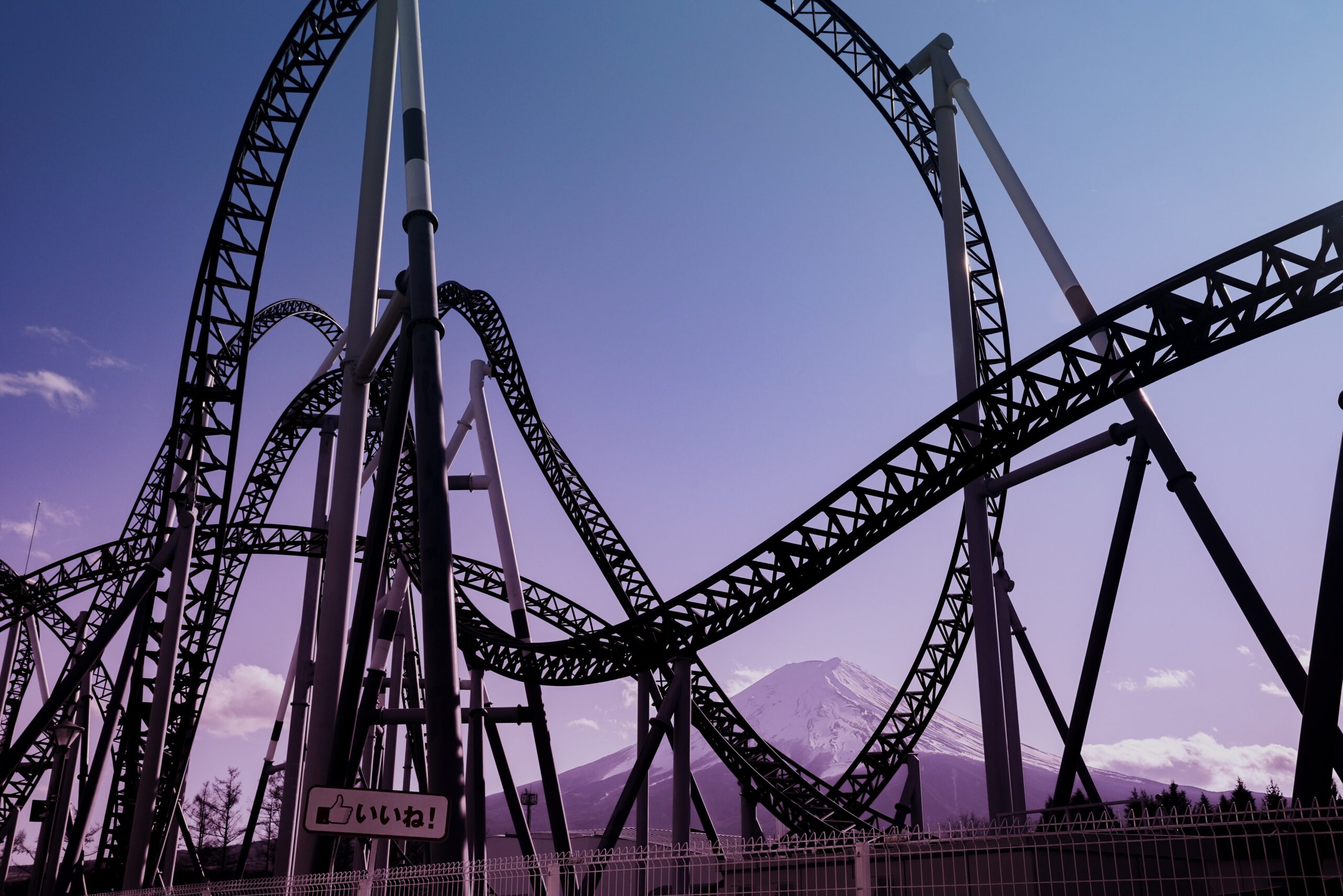 Roller-coaster wellbeingsupport.co - Health Blog - Building Coping Skills to Withstand Life's Roller Coaster Blogpost - Sally Groutage